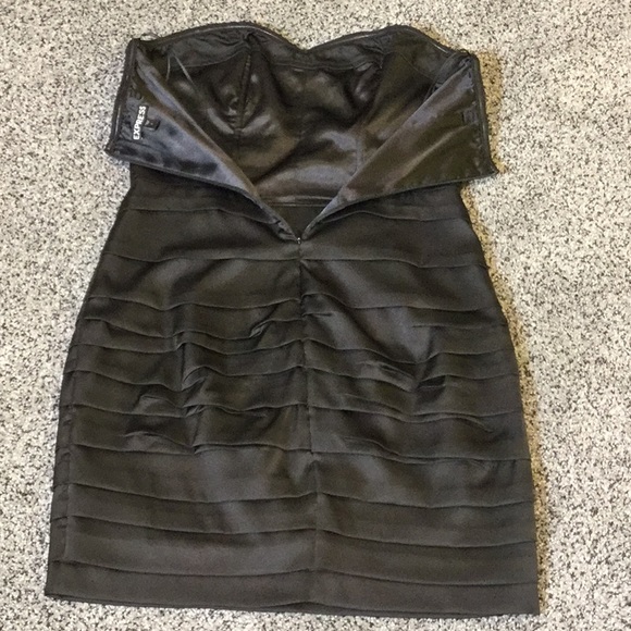 8 Express black strapless shiny dress - Picture 2 of 12